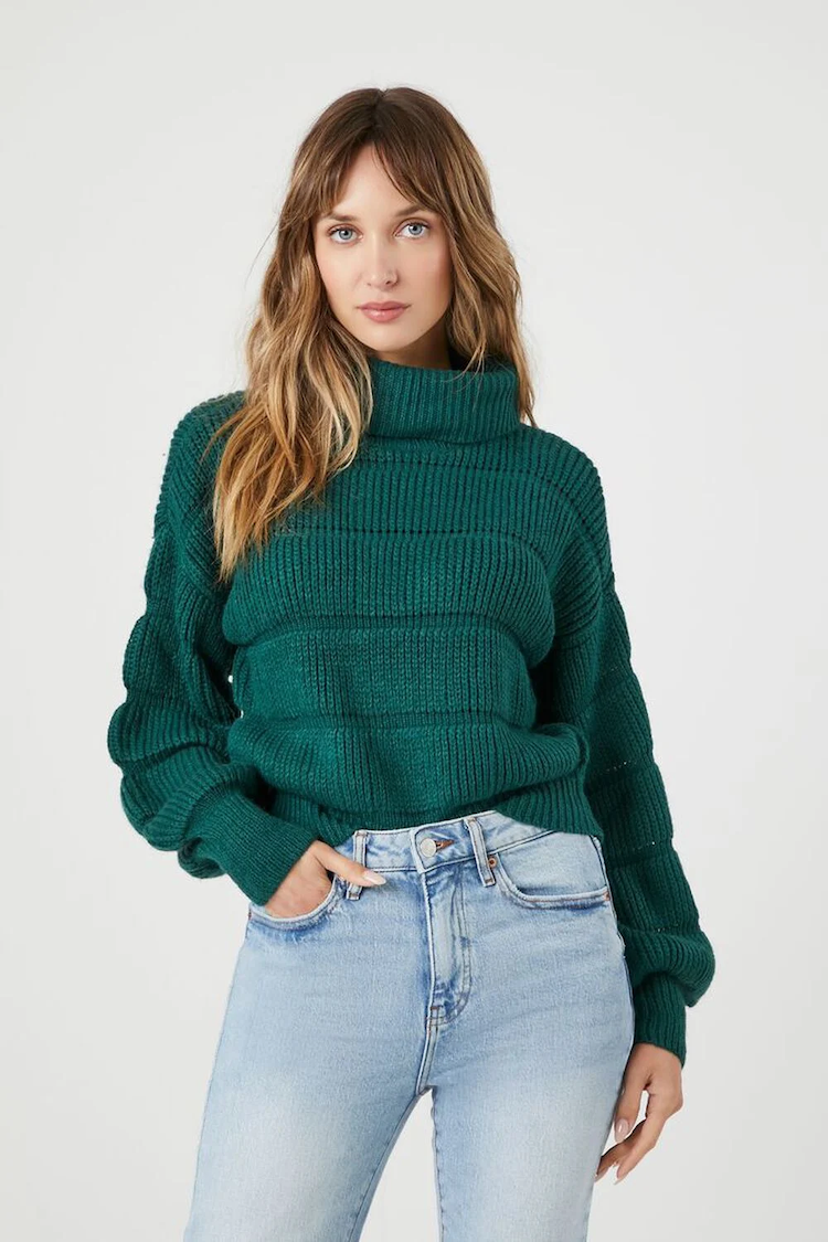 17 Trendy Sweaters And Winter Coats For Women To Keep Cozy in 2024